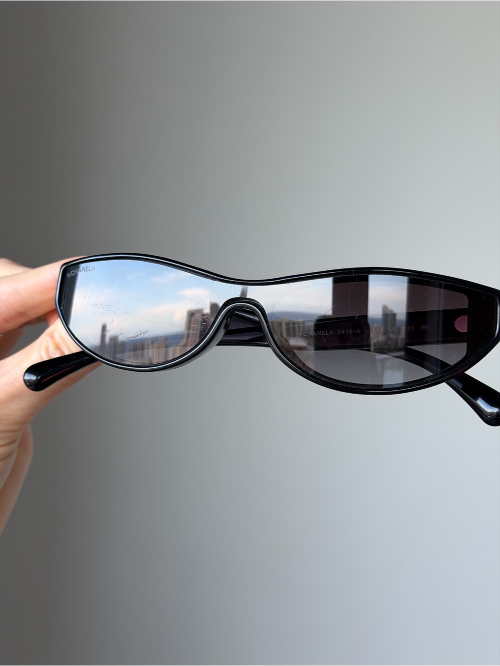 Chanel Cat-Eye 5415 sunglasses Lily-Rose Depp - Picture 12 of 14